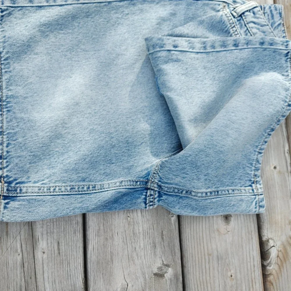 Jillian Harris x Joe Fresh Favourite Denim Shorts BNWT Women's Size 31 - Picture 3 of 11